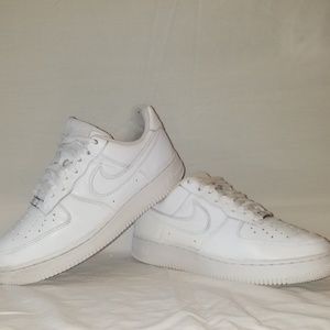 Air Force 1 White Size 9.5